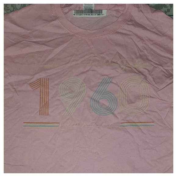 BRAND NEW pink tshirt - Picture 2 of 3